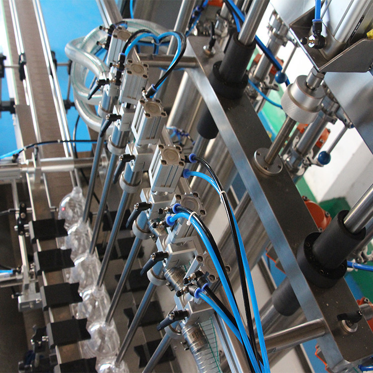 maszyna do napełniania olejem